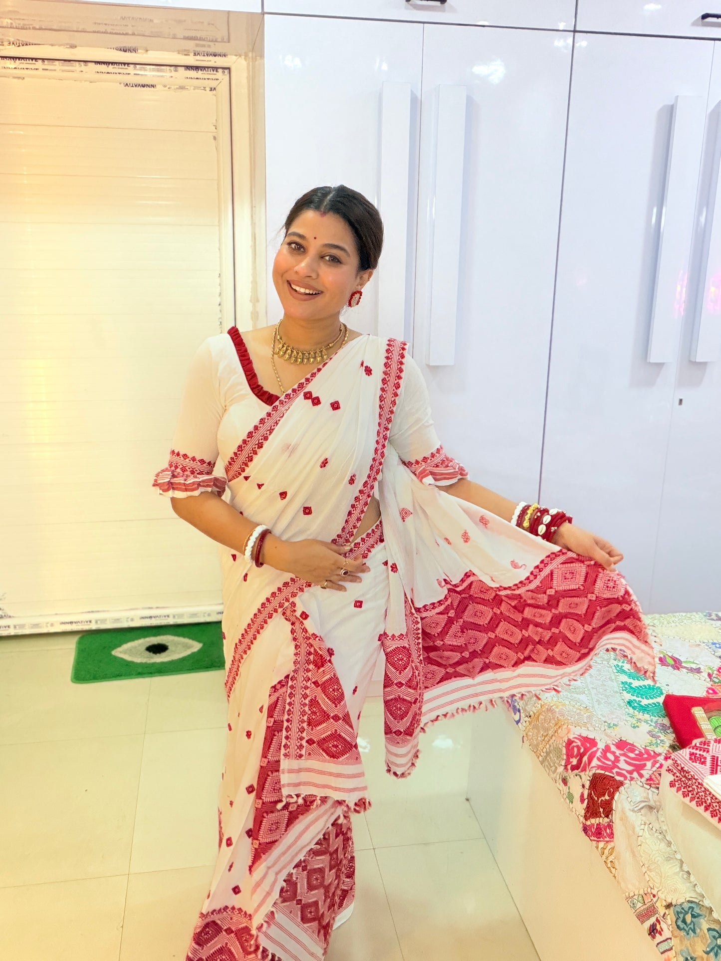 Traditional Assamese Mekhla Saree – Elegant Handwoven Ethnic Wear